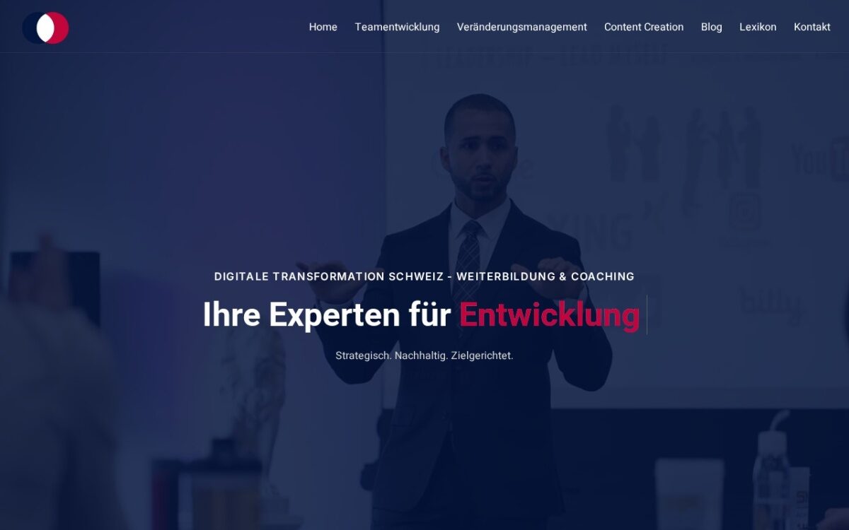 Digitale Transformation Weiterbildung – Coaching, Schulungen & Teamentwickl